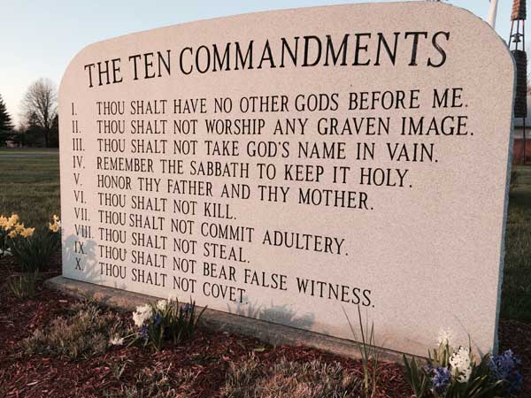 Is God's 10 commandment Law still binding today...